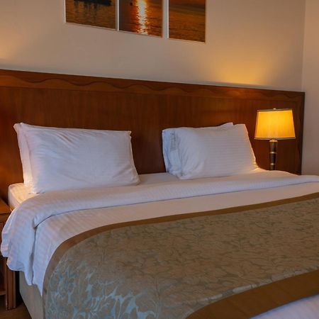 ג'יה Jiyeh Marina Resort Hotel & Chalets מראה חיצוני תמונה