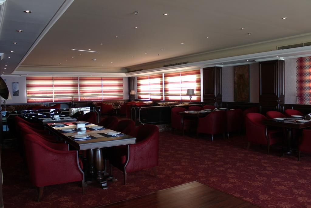 ג'יה Jiyeh Marina Resort Hotel & Chalets מראה חיצוני תמונה